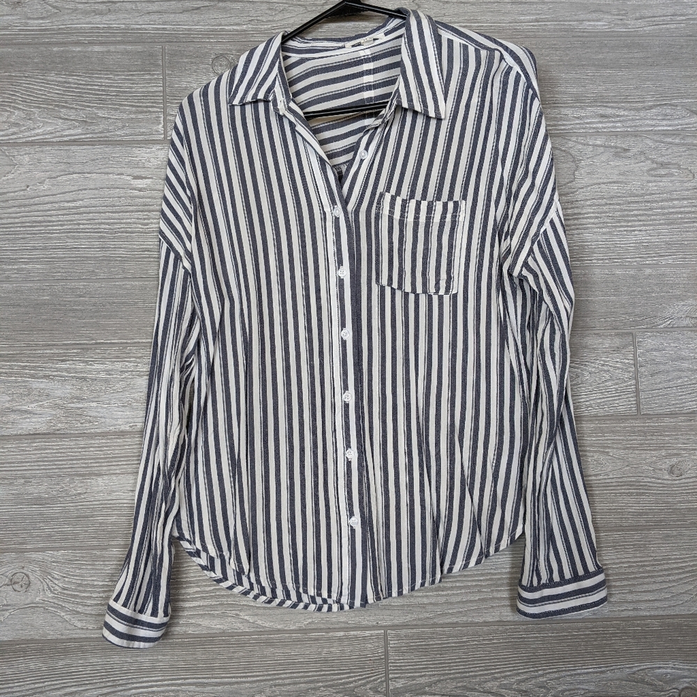 Maurices Long Sleeve Stripe Button Down
